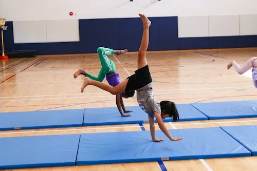 ESF Explore - Gymnastics improver - GYFP2 (Freerunning & Parkour)